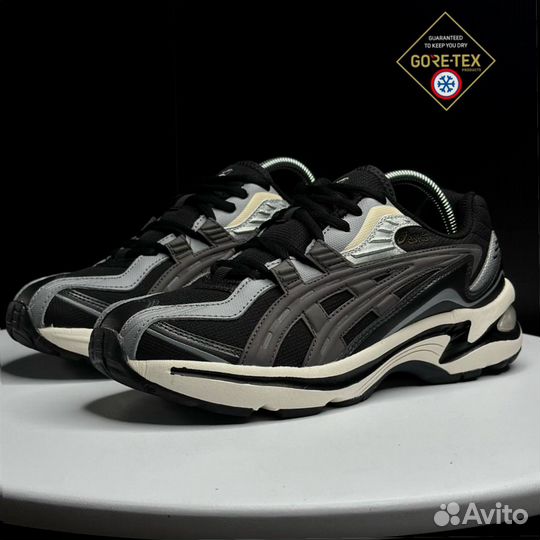 Кроссовки зимние Asics Gel-Preleus black and white