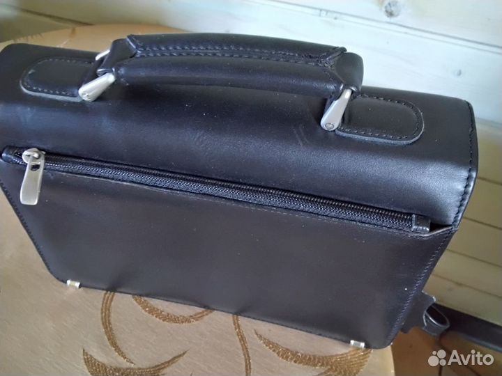 Барсетка кожаная мужская