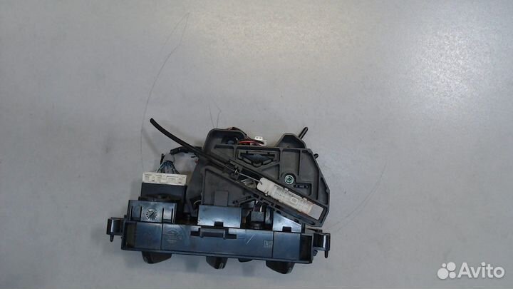 Переключатель отопителя Nissan Micra K11E, 2000