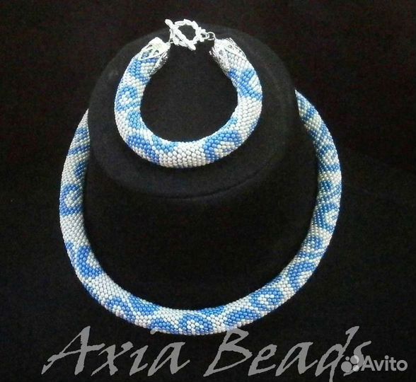 Украшение из бисера Комплект жгут-колье и браслет
