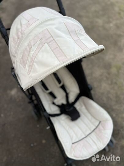 Коляска прогулочная Mini Cooper бежевая