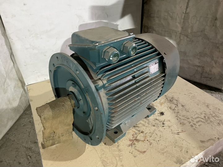 Электродвигатель KPR 200M4 37/1500