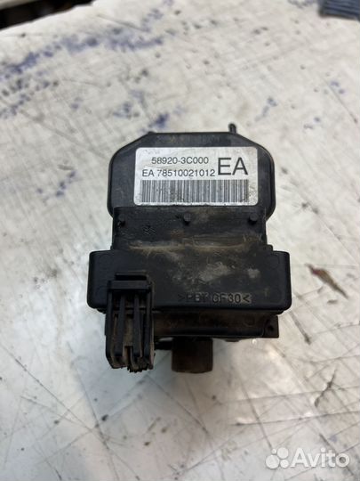 Блок ABS Hyundai Sonata 4