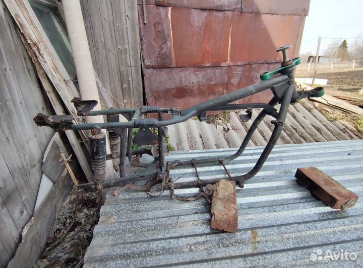 Продам раму мотоцикла урал