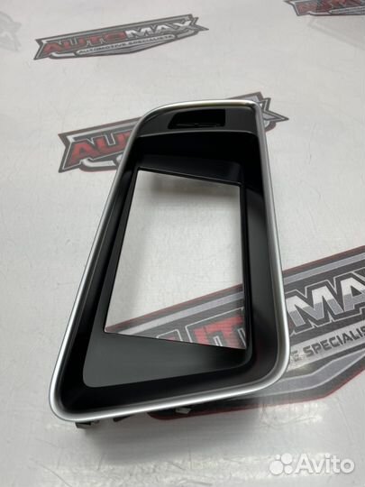 Рамка магнитолы Audi Q5 8R 2009