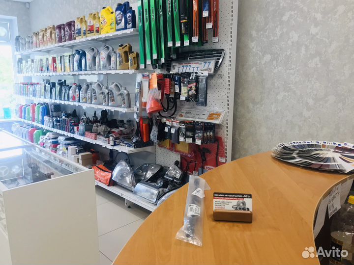 Амортизатор крышки багажника audi A6 04-11