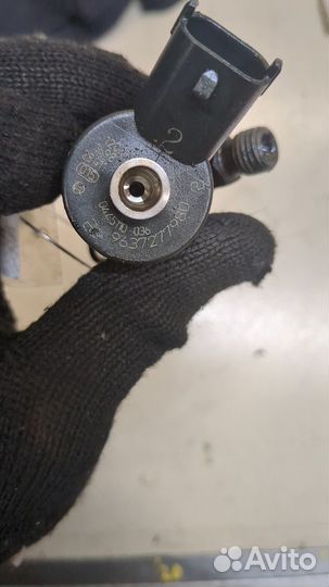 Форсунка топливная Peugeot 406, 2002