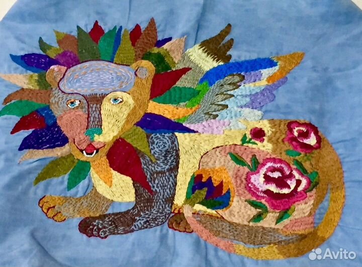 Занятия по современной художественной вышивке