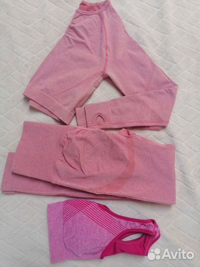 Костюм для фитнеса и йоги 40-42-44 р