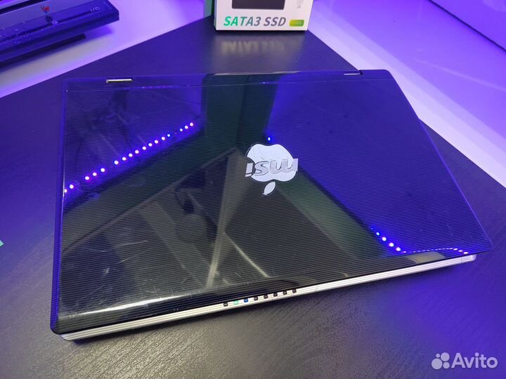 Шустрый ноутбук MSI MS-1682 (i3/ 500Gb)