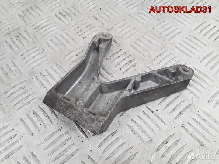 Кронштейн двигателя BMW E46 m43б19 11611743662