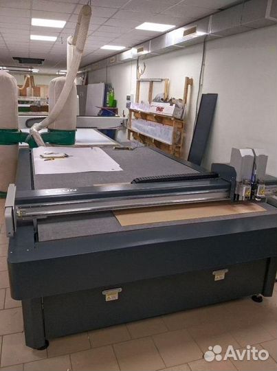 Планшетный режущий плоттер T-CUT DC 2516