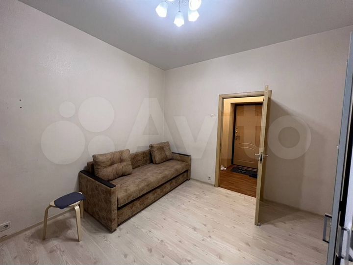 2-к. квартира, 42 м², 1/3 эт.