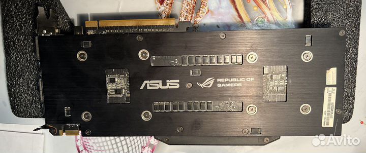 Asus ROG GTX mars 760 - 4GD5