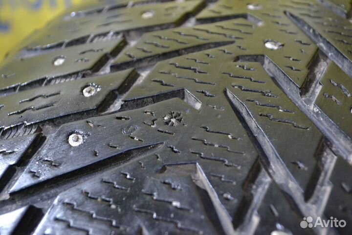 Nokian Tyres Hakkapeliitta 8 SUV 255/50 R19