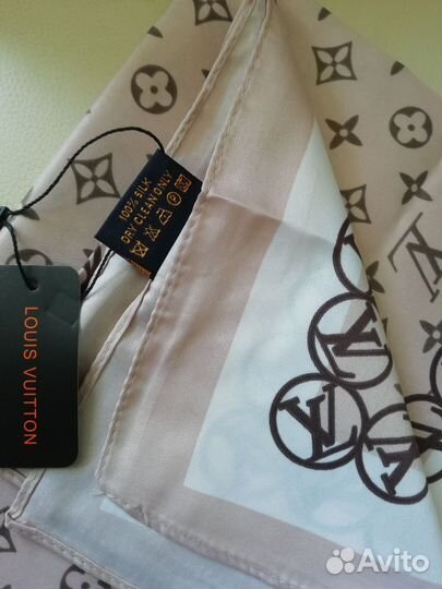 Платок Louis Vuitton