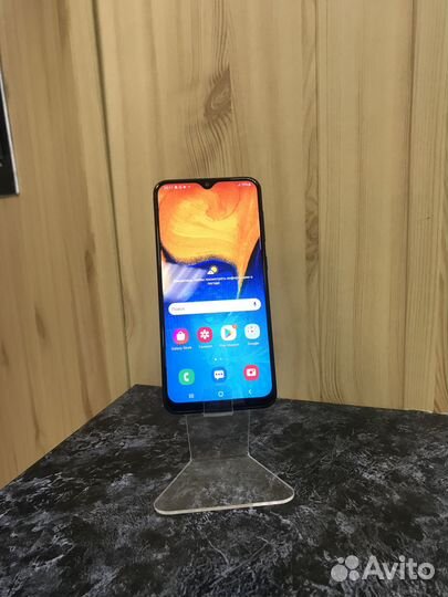 Смартфон Samsung Galaxy A20, 3/32Gb (Лн-35)