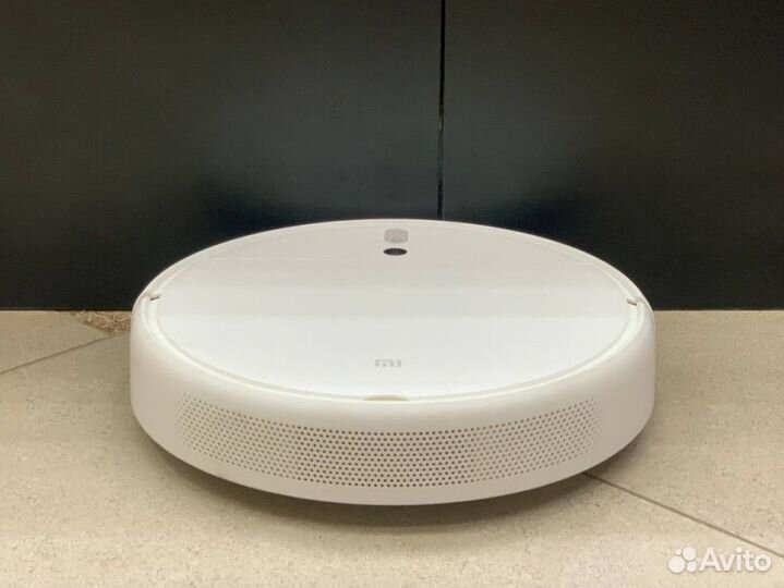 Робот-пылесос Mi Robot Vacuum-Mop SKV4093GL, белый