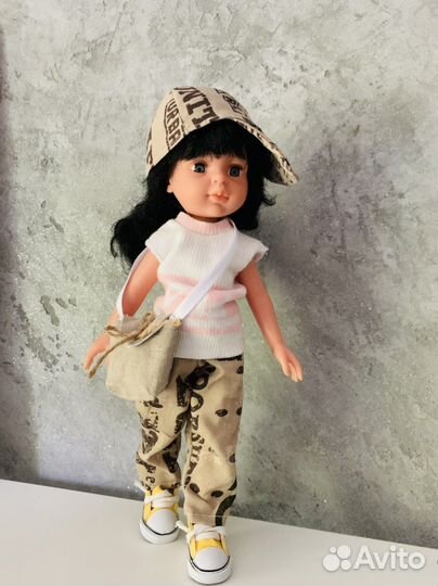 Одежда на Паолу Рейна