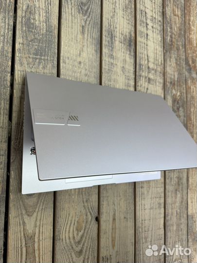 Новый ноутбук Asus Vivobook 17 Ryzen 5/16/512