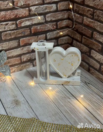 Сердце с колбой