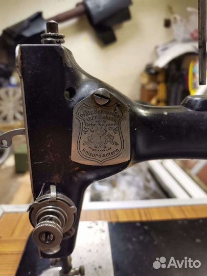 Швейная машина Кайзер