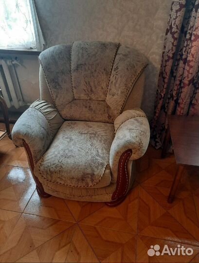 Диван и 2 кресла бу