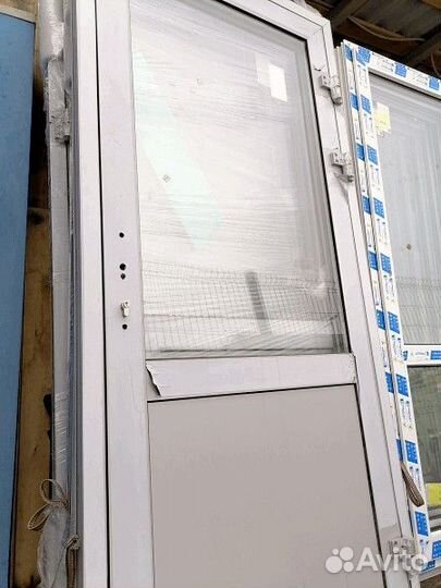 Двери алюминиевые 95х210