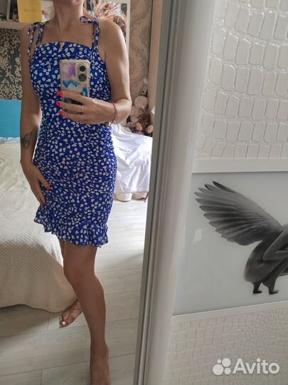 Новый красивый (XS-S) сарафан