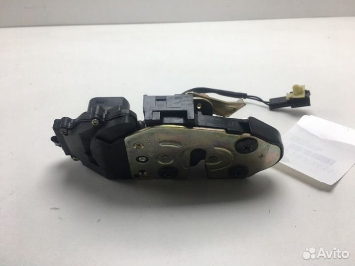 Замок двери задний левый Kia Spectra SD S6D 2006