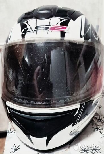 Мотоциклетный шлем LS2
