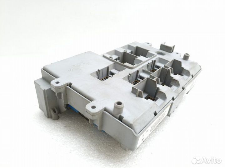 Блок предохранителей Bmw 3-Series E90 2.5