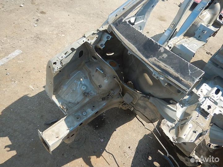 Лонжерон передний правый Opel Meriva A