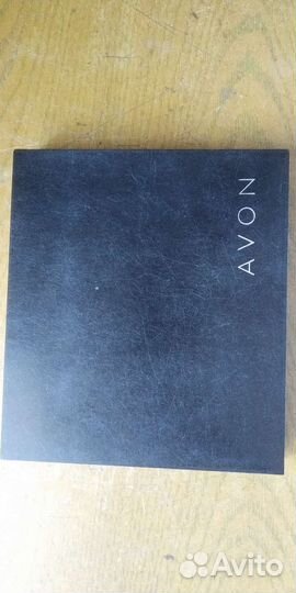 Палитра теней и карандаши