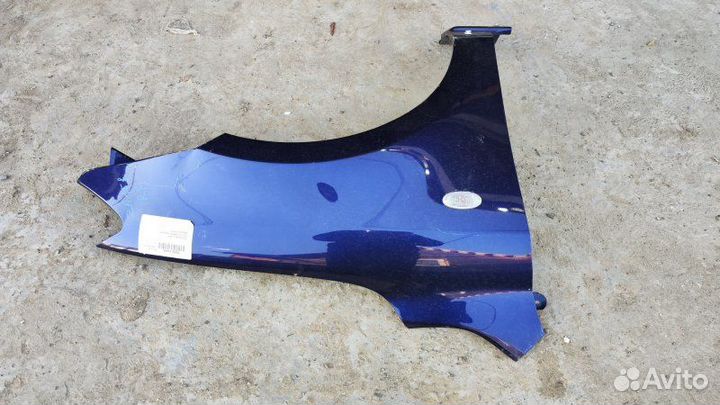 Крыло переднее правое Mazda Demio DY3W ZJ-VE 2004