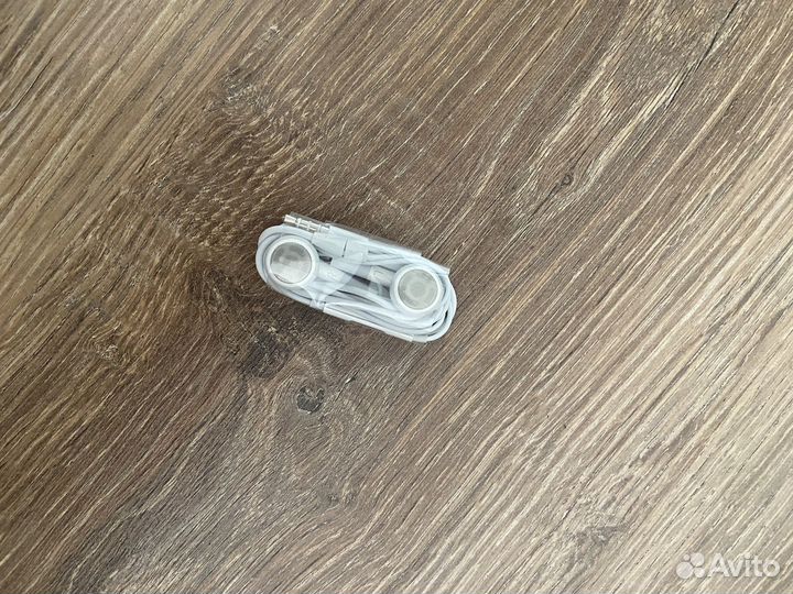 Продам аудио гарнитуры на iPhone, Nokia, LG