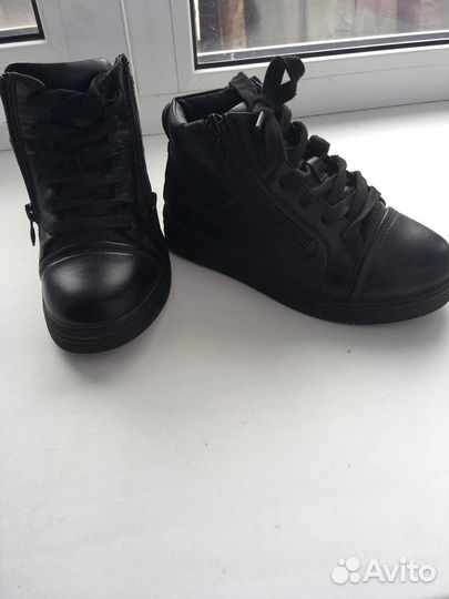 Ботинки детские 32