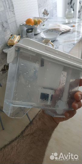 Ледогенератор tosiba GR-L42rx