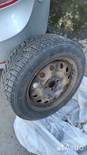 Hankook Winter I'Pike 185/65 R15