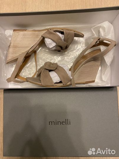 Босоножки minelli