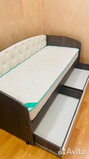 Кровать датская