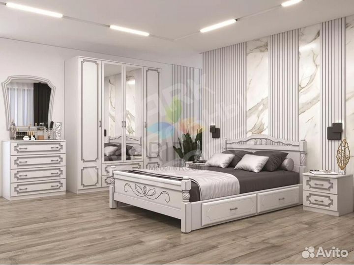 Спальный гарнитур