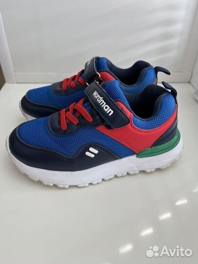 Кроссовки nordman