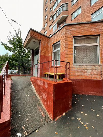 4-к. квартира, 93,8 м², 2/9 эт.