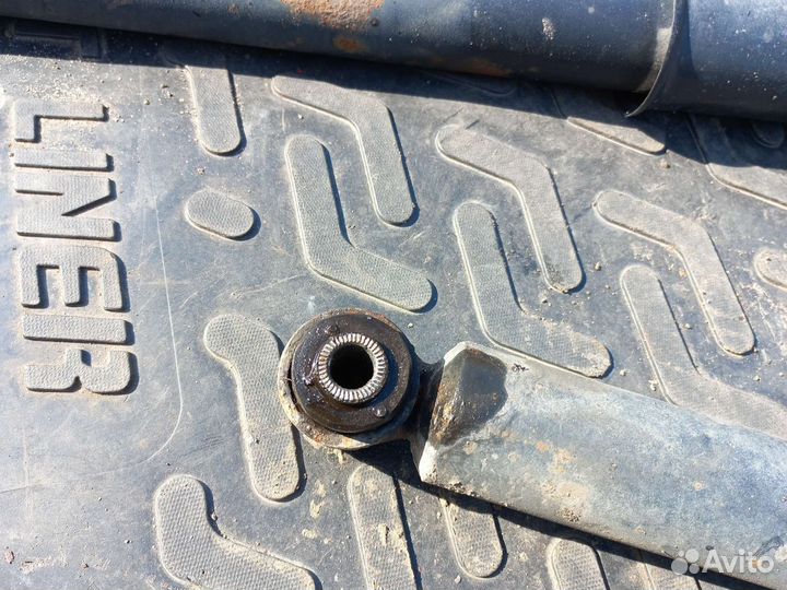 Ситроен c4 b7 задние амортизаторы