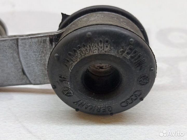 Кронштейн глушителя Audi A4 B8 cdhb 2013