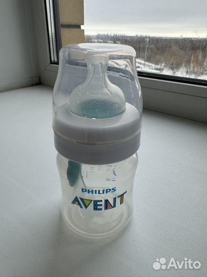 Молокоотсос + бутылочки