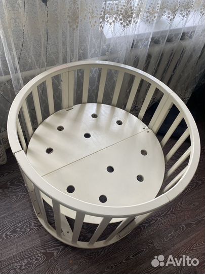 Детская кроватка круглая овальная