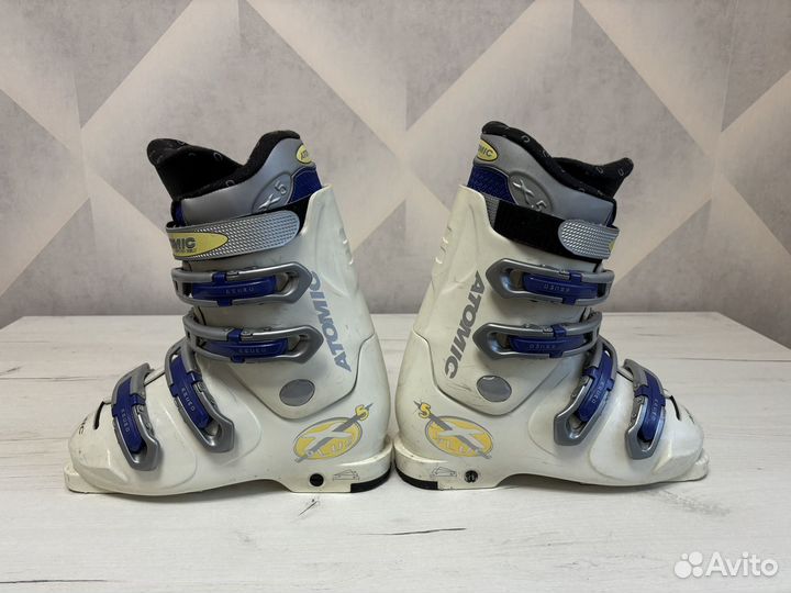 Горнолыжные ботинки Atomic 25.5