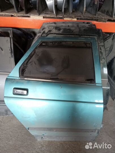 Дверь ваз 2110